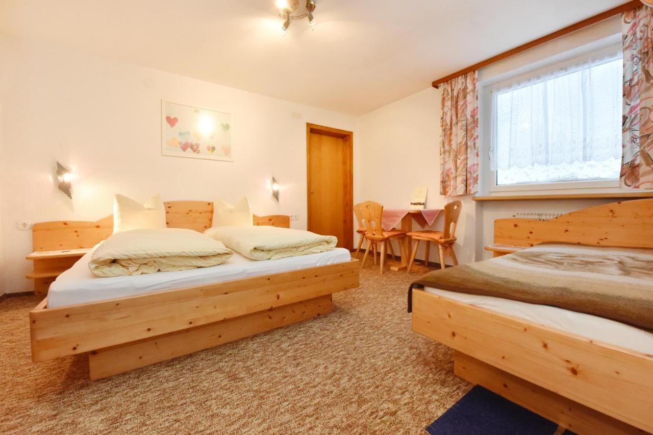 Pension Piz Buin Partenen Extérieur photo